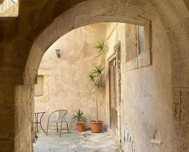Forte Vigliena Apartment